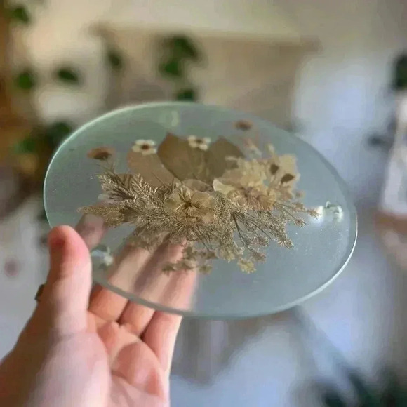 Vintage Glass Trivet with Pressed Dried Flowers 8" Wide Boho Style - Picture 5 of 7